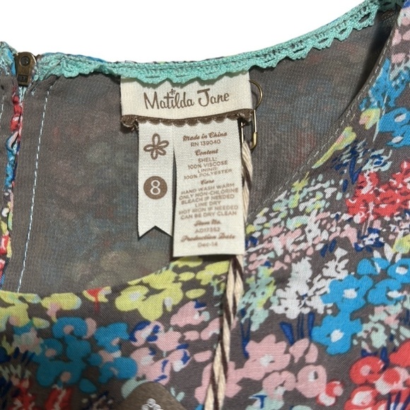 Matilda Jane Hello Lovely Blue Multicolor
FloralFlare Sleeveless Dress Sz 8 NWT - Picture 9 of 13